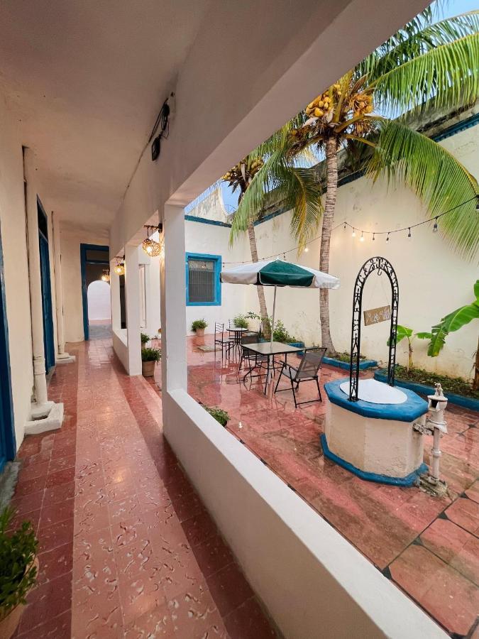 Hotel Bleu Downtown à Campeche Extérieur photo